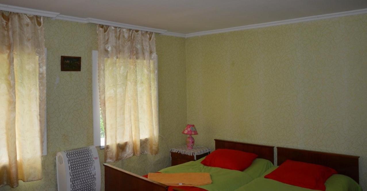 Guesthouse Gegi Kutaisi Exterior foto