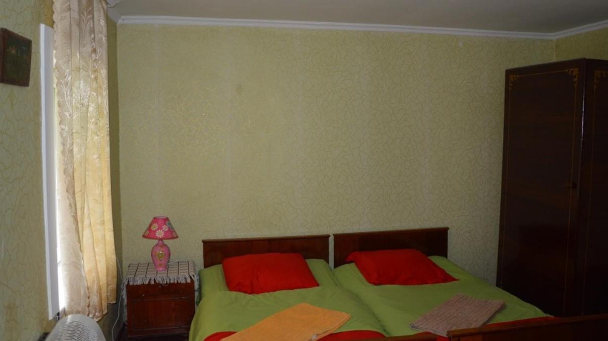 Guesthouse Gegi Kutaisi Exterior foto